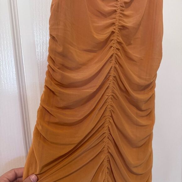 House of Harlow 1960 Peach Orange Ruched Sleeveless Midi Dress Size Medium - Picture 4 of 9